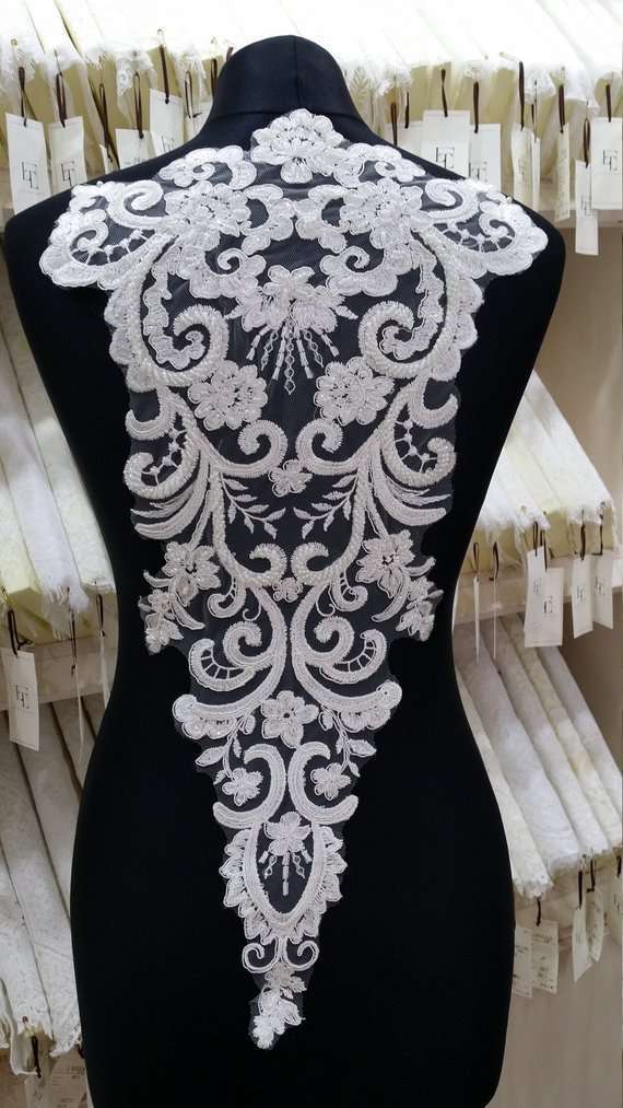 ivory beaded lace appliques