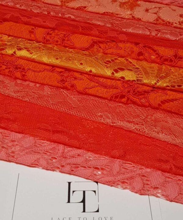 Lace scraps set of 5 pieces