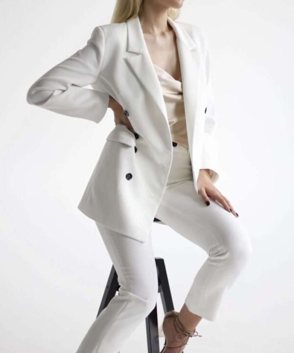 Elegant white jacket