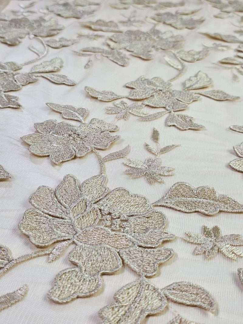 high-quality-3D-lace-fabric-by-the-meter