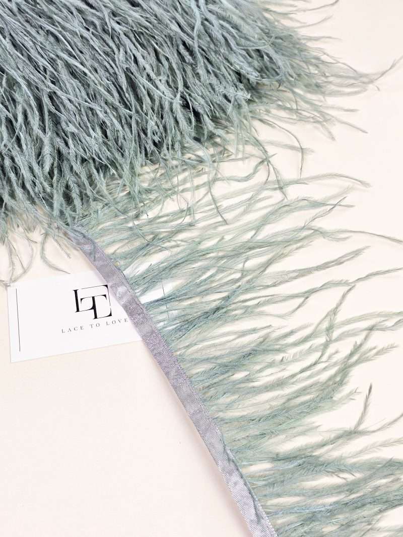 Ostrich natural feathers by the yard meter