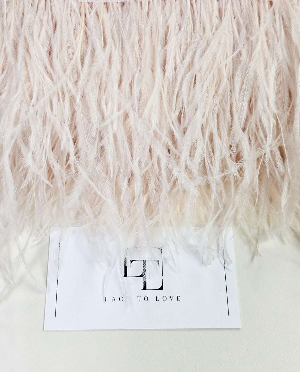 Light pink ostrich feather fringe - Lace To Love