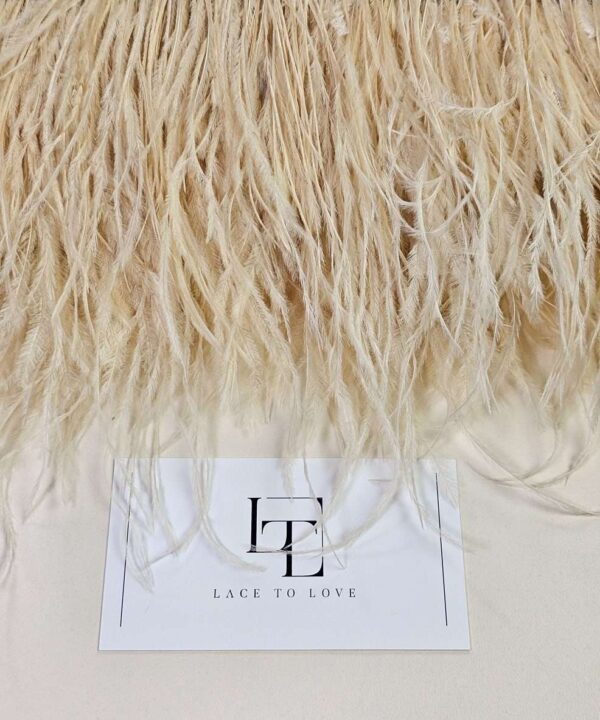 Ostrich natural feathers by the yard meter