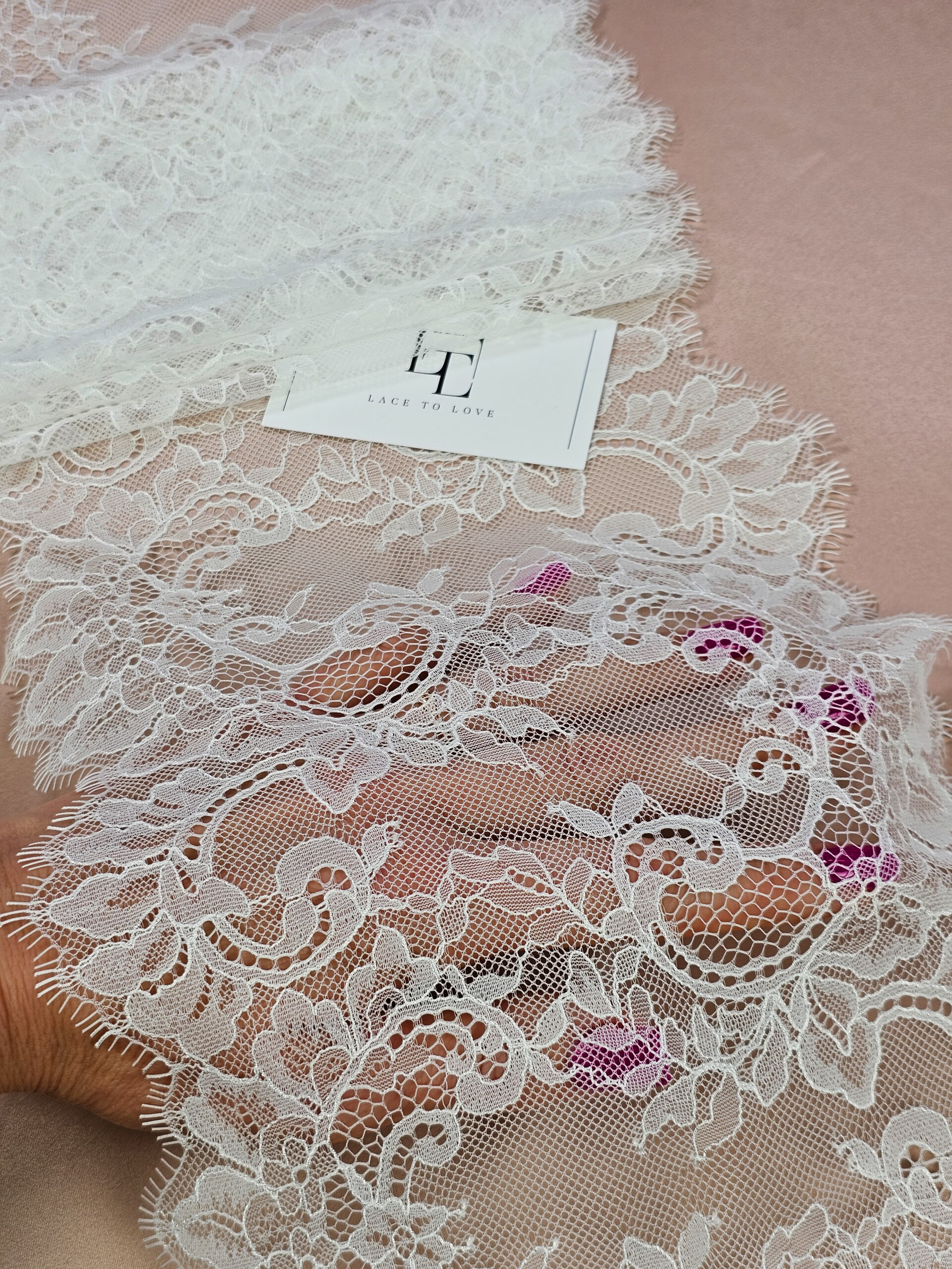 Ivory Chantilly lace trimming - Lace To Love