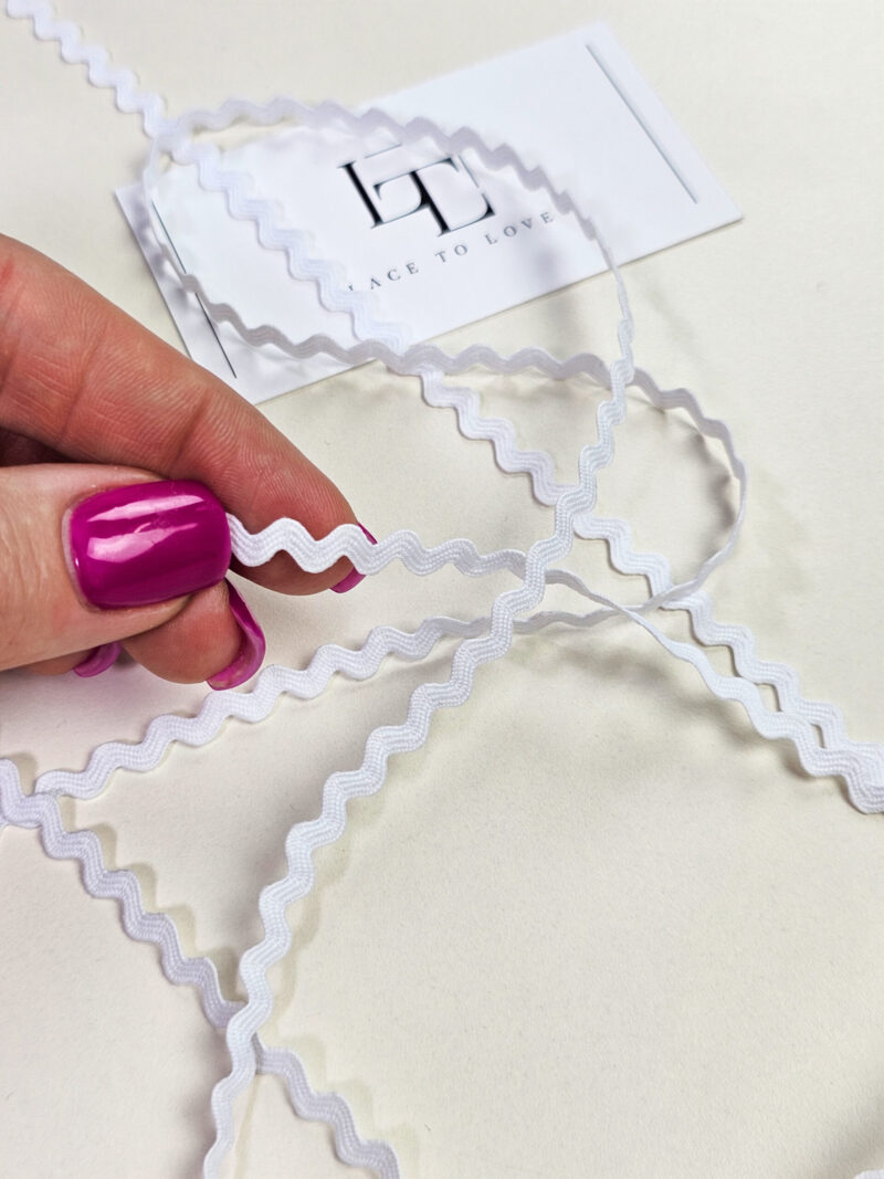 Finising Ribbon Pure white rick rack ribbon - Lace To Love
