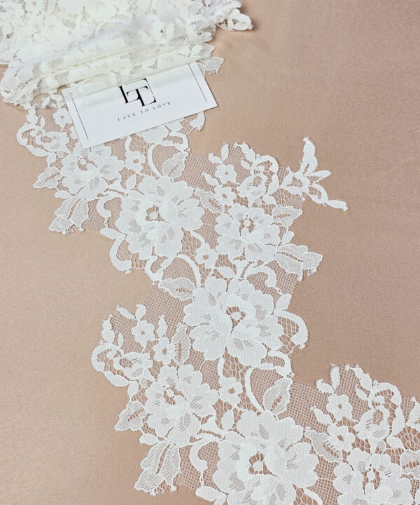 Luxury lace trimming fabric shop online Europe