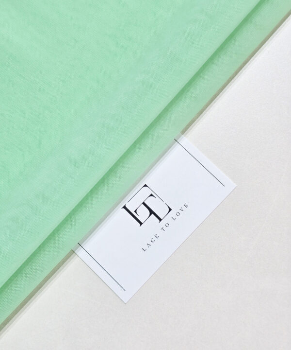 Light-green-bridal-tulle-fabric-online-shop