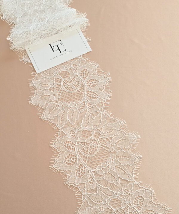 White-lace-edging-sold-by-the-meter-online-shop