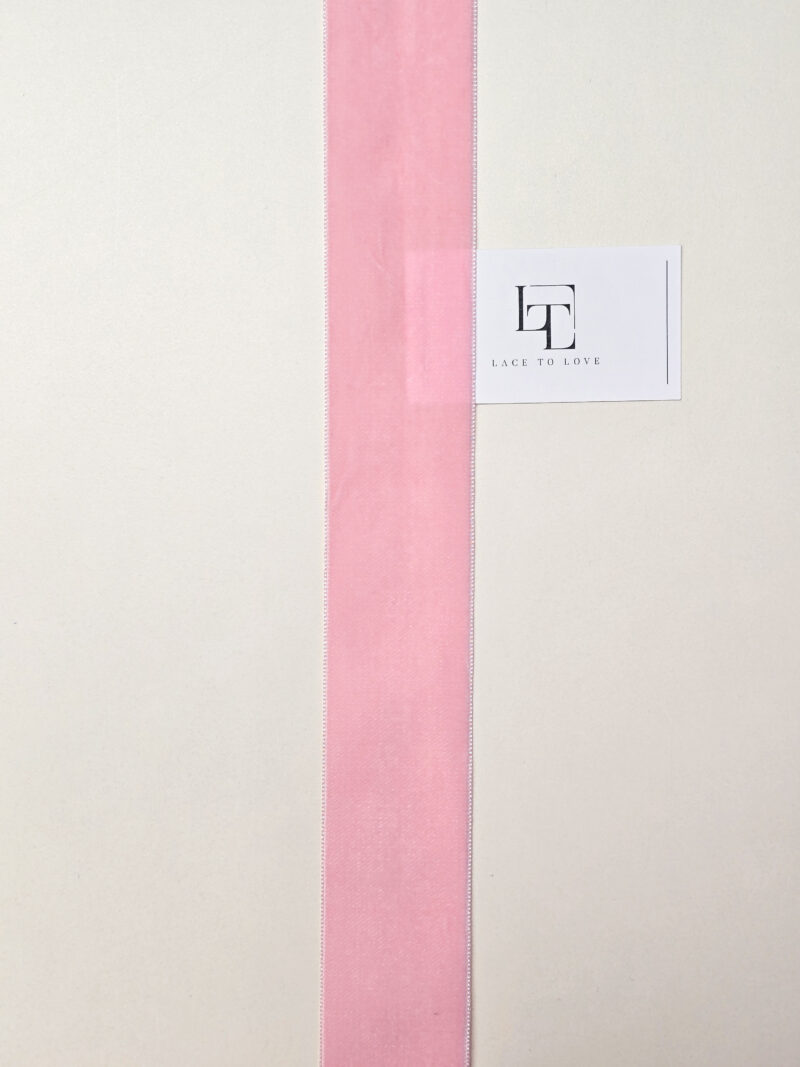 Light pink velvet garland ribbon