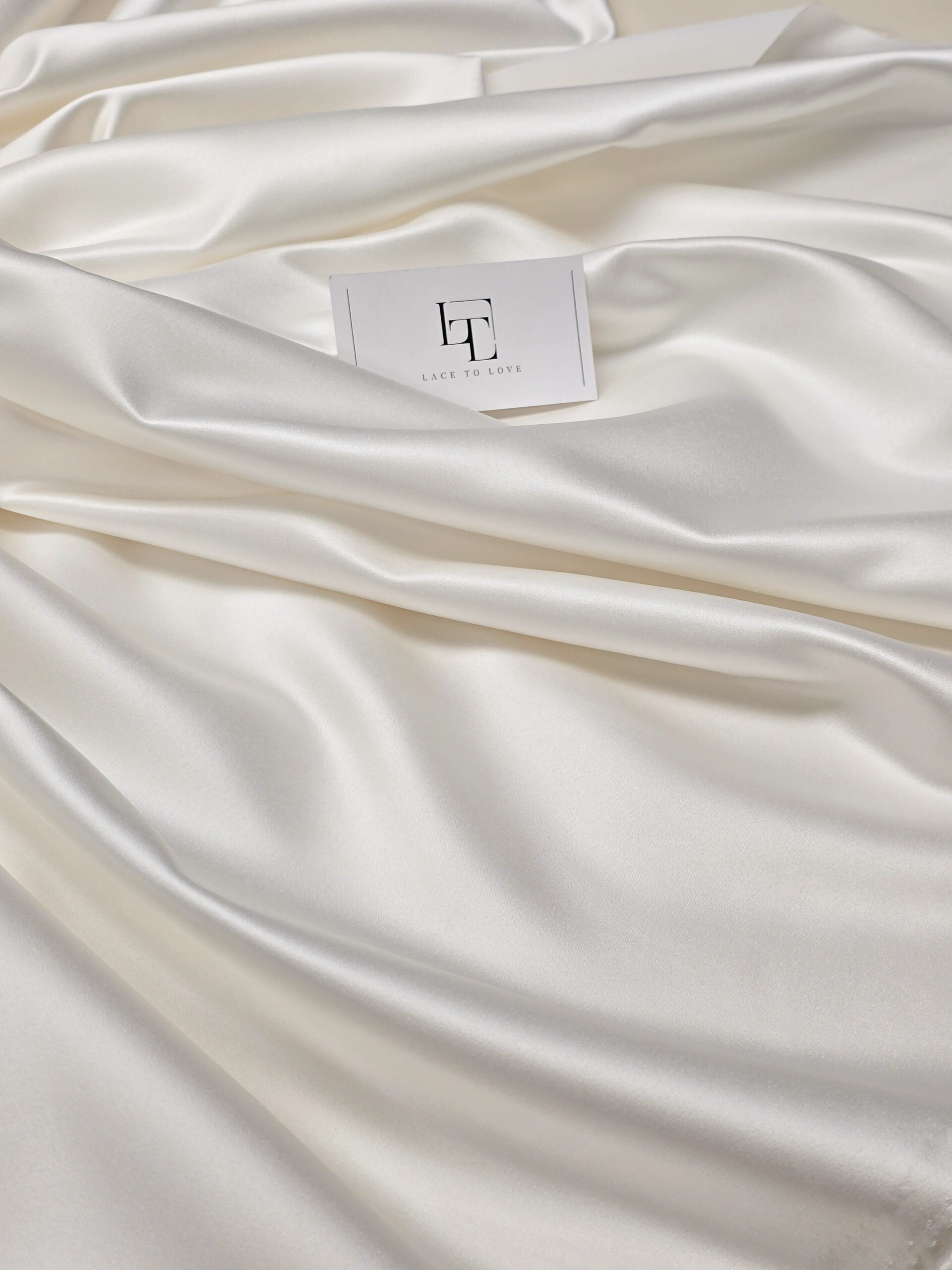 Quality duchess satin fabric fashion garments