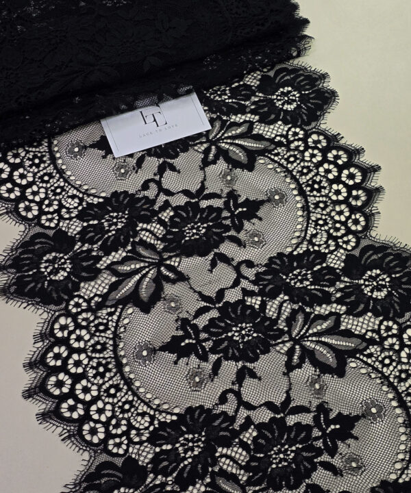 Black Chantilly eyelash lace trim fabric europe