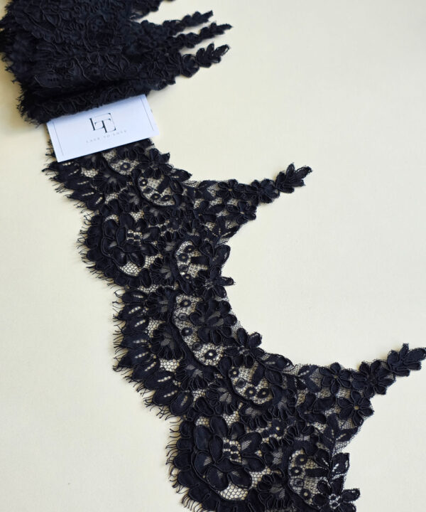 Black Chantilly eyelash lace trim fabric europe