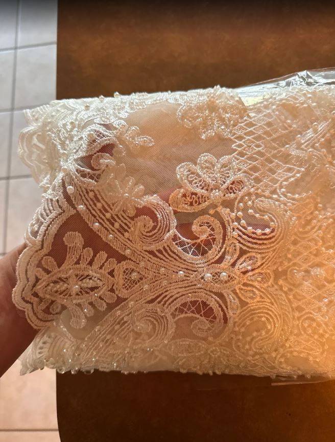 Lace fabrics online shop - Lace To Love Lace fabrics online shop - Lace To Love