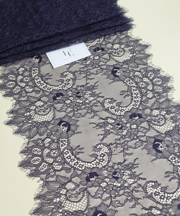 Delicate dark blue lace border