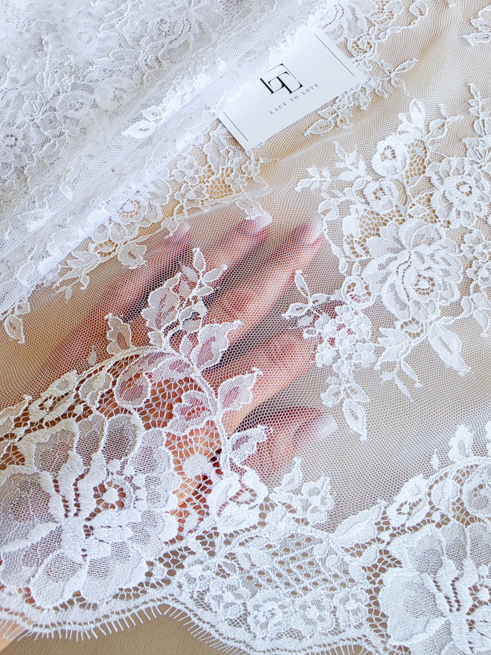Wedding lace fabrics - Lace To Love Wedding lace fabrics - Lace To Love