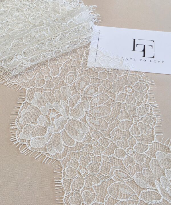 Lace trimming online shop delivery